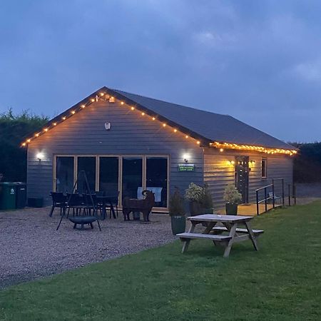 King Richard's Luxury Lodge: Sherwood Forest Retreat Nottingham Exterior photo
