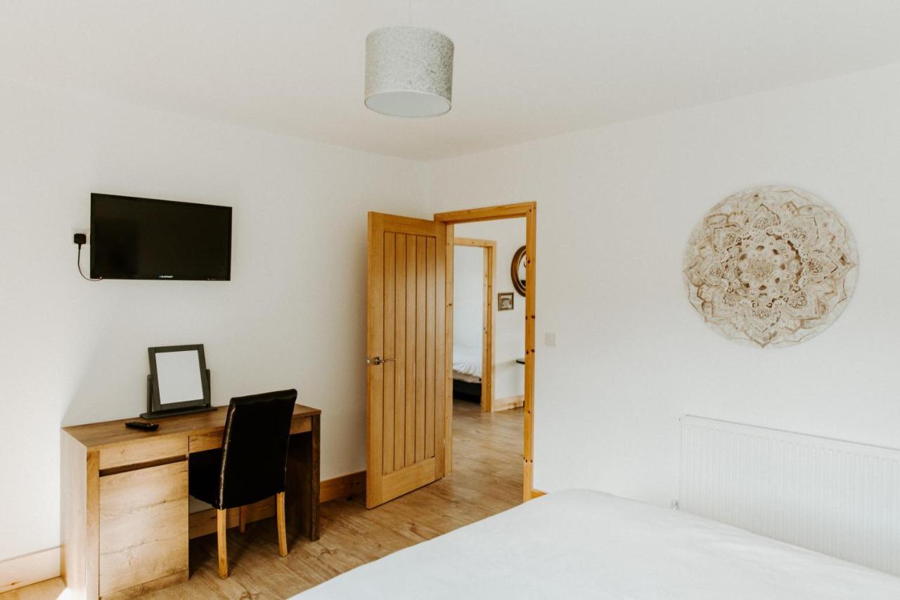 King Richard's Luxury Lodge: Sherwood Forest Retreat Nottingham Exterior photo
